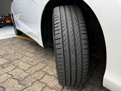 Honda Fit 1.5 EX 16V FLEX 4P AUTOMÁTICO