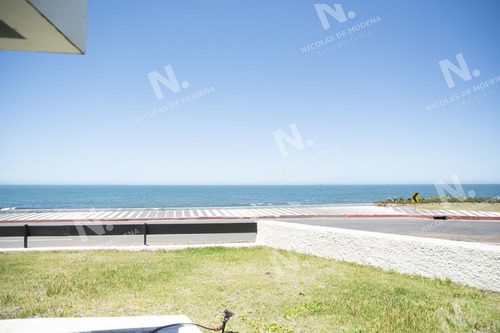 Imagen 15 de 16 de Hermoso Departamento En Venta Frente Al Mar - Punta Del Este Punta Del Este