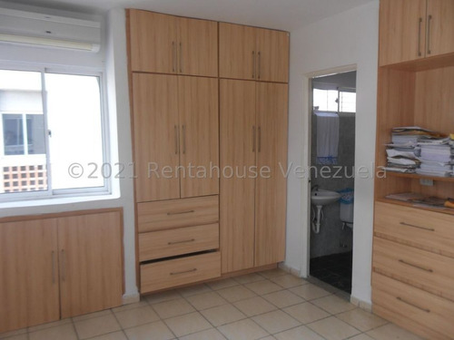 Imagen 3 de 13 de Rosangel Parraga Rentahouse Vende Apartamento En Montemayor San Diego 22-425