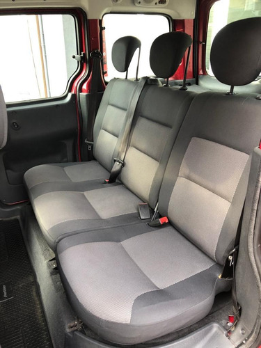 Imagen 9 de 10 de Peugeot Partner Patagónica 2014 1.6 Vtc