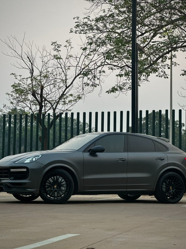 Porsche Cayenne 4.9 Turbo At