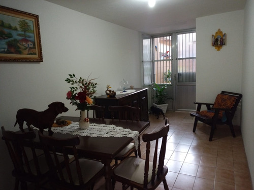 Imagem 4 de 13 de Am87- Casa 03 Dormitórios 200 M Praia Aviação Praia Grande