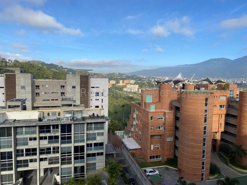 Imagen 21 de 26 de Hermoso Apartamento Con Bella Vista En El Solar Del Hatillo. #23-18908