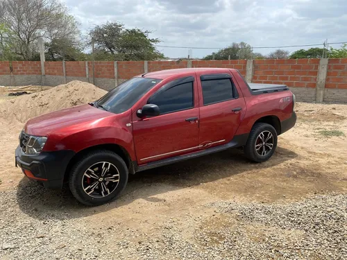Renault Oroch Mod 2023 Rojo Fuego