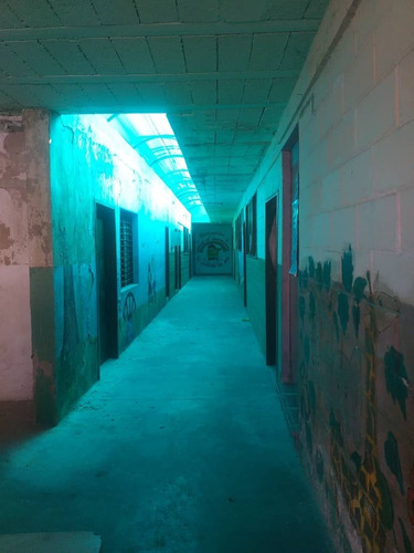 Imagen 6 de 7 de Katherine Castillo Vende Casa Remodelada A Colegio Urb Piedras Negras 2 Niveles
