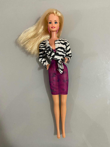Boneca Barbie Cabeça Estrela Antiga Corpo Mattel