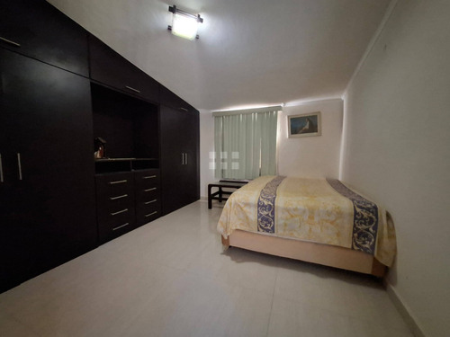 Hermosa Villa En Puerto Morro - Precio De Oportunidad