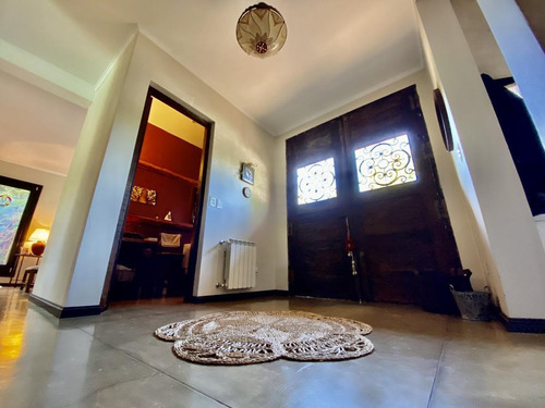 Casa - Marina Canestrari