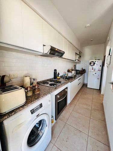 Imagen 9 de 23 de Hermoso Departamento En Venta, 2 Ambientes, Balcón Con Parrilla, Súper Luminoso Y Vista A Portezuelo!
