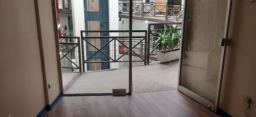 Arriendo Local En Excelente Sector De Vitacura
