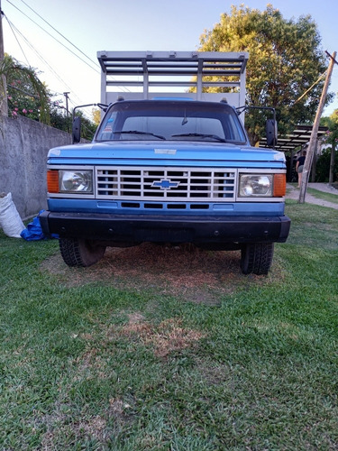 Chevrolet Volcadora D40