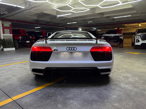 Audi R8 5.3 V10 Coupe Plus S-tronic Dsg