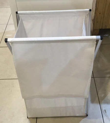 Imagen 2 de 4 de Canasto Organizador Ropa Plegable Tela Aluminio C/ Tapa Lima