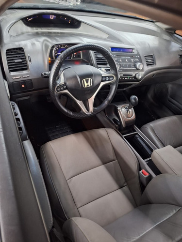 Honda Civic 1.8 Exs Flex Aut. 4p