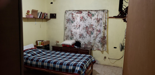 Vendo Casa En Tolosa, La Plata.