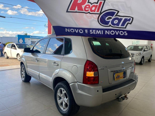 Hyundai Tucson 2.0 Mpfi Gls 16v 143cv 2wd Flex 4p