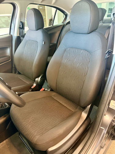 Fiat Cronos 1.0 Drive Flex 4p