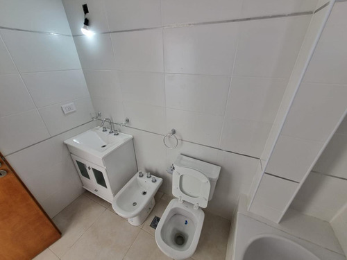 Departamento Monoambiente En Venta - 38mts2 - La Plata