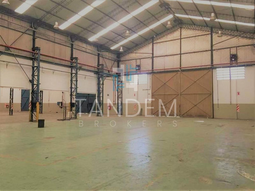 Imagen 2 de 7 de Inmueble Industrial Con Excelentes Accesos Próximo A Márquez Y Ruta 8