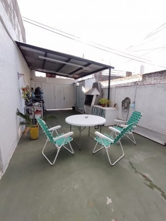 Imagen 4 de 16 de Casa - Ph - 4 - Cuatro - Ambientes - Caseros - Tres De Febrero - Garage - Patio
