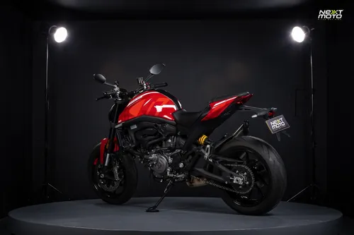 Ducati Monster 937