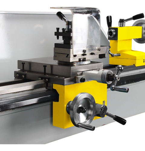 Torno Mecánico Paralelo 700 Mm Motor 750w Barovo 220v