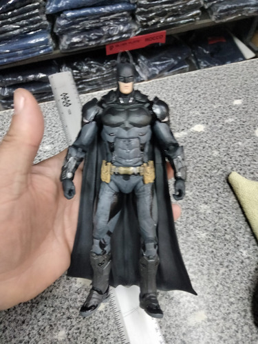 Dc Collectibles, Batman Arkham Knight, Bruce Wayne!! (Usado)