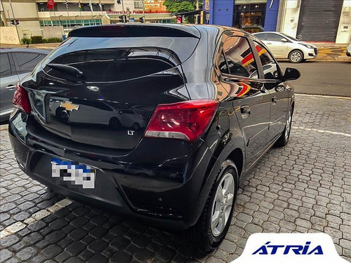 Imagem 4 de 14 de Chevrolet Onix 1.4 Mpfi Lt 8v