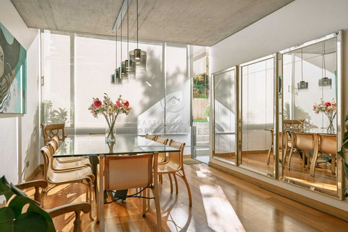 Amplia Casa Remodelada (108794)