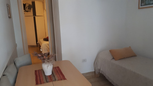 Imagen 5 de 14 de Departamento 2 Amb. Cercano A La Playa