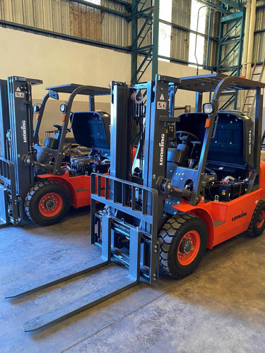 Autoelevador Lonking 2.0 Tn Torre 4,5 Mts Altura Diesel