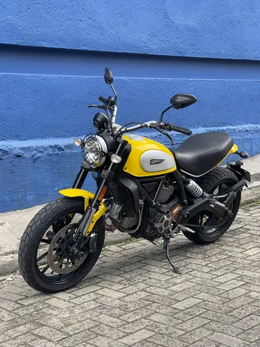 Ducati Scrambler 800 Icon