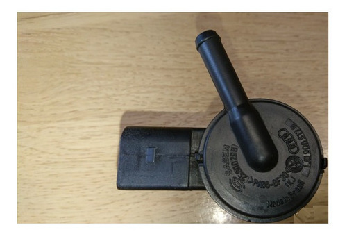 Imagem 2 de 2 de Valvula Canister - Audi A3 A4 - Volkswagen Golf