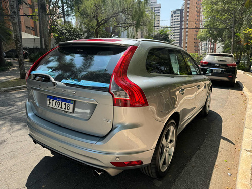Volvo XC60 2.0 T5 R-design 5p