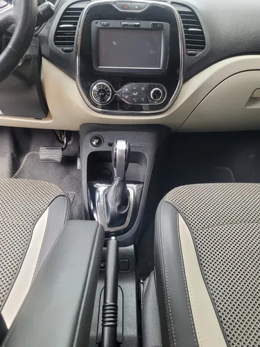 Renault Captur 2.0 Intens Automática