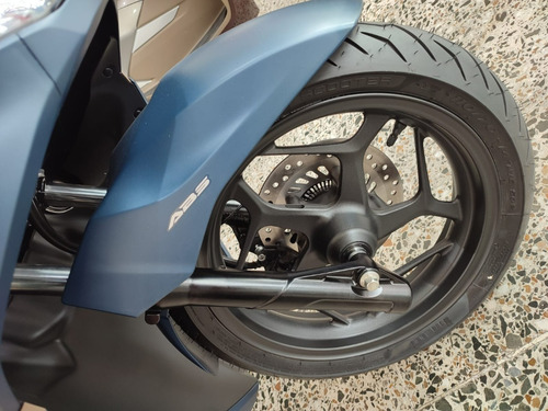 Imagen 15 de 16 de Honda Pcx 160 Abs 2024 Venecia