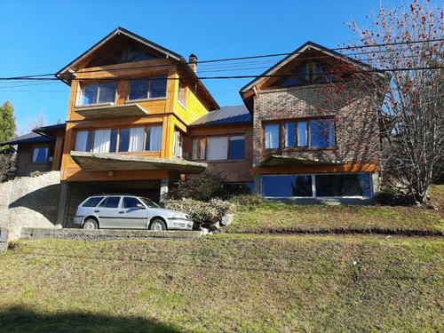 Imagen 2 de 17 de Ideal Hostel/hosteria 5 Dorm Vista Al Lago Jardin