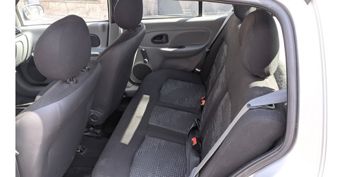 Renault Clio 1.2 Authentique Pack Ii 75cv