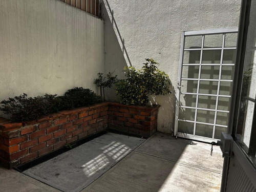 Casa En Renta En Metepec A 1 Cuadra De Av Comonfort Y Tollocan A 5 Min Town Square, En Privada
