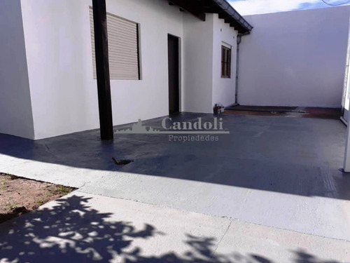 Casa En Venta 3 Ambientes + Departamento Zona Makro Mar Del Plata