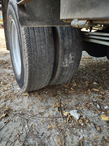 Imagem 8 de 14 de Mercedez Acello