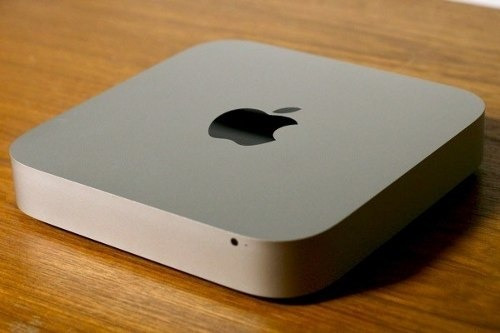 Mini PC Apple Mac Mini 2.6 GHz com macOS Yosemite 10.10,  Intel Core i5-5250U, memória RAM de  8GB cor cinza