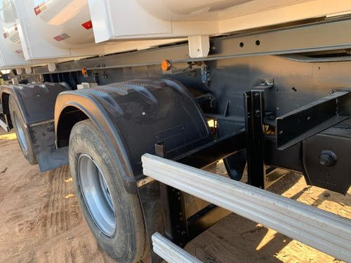 Carreta Basculante Vanderleia Randon 44m³ S/ Pneus 2014/15