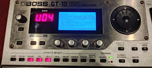 Pedalera Multiefecto Boss Gt 10 Gris (Usado)