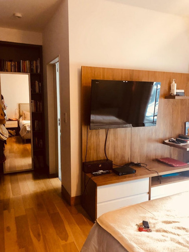 Imagen 5 de 14 de Venta Departamento 4 Ambientes Dep. 2 Cocheras. Almagro