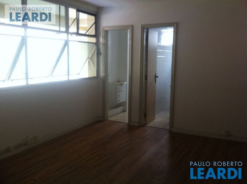 Imagem 1 de 9 de Conj. Comercial - Campo Belo - Sp - 544452