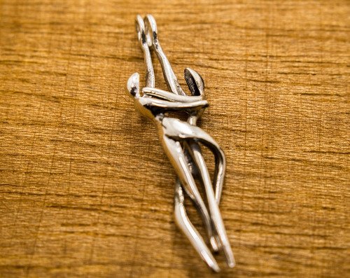 Imagen 2 de 5 de Dije De Plata Lambada Del Amor