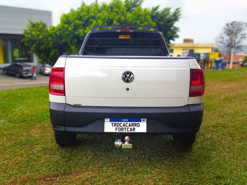 Imagem 5 de 9 de Volkswagen Saveiro Robust 1.6 Total Flex 8v 2020