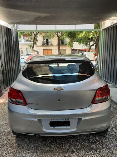 Imagen 5 de 5 de Chevrolet 2015 Onix 1.4 Lt