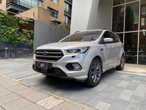 Ford Escape St Line